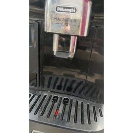 WYPRZEDAŻ DeLonghi Magnifica Evo Ekspres automatyczny ECAM 290.61.B UŻYWANY